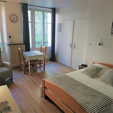 Joli Studio Calme Parking Proche Thermes Et Centre Aix-les-Bains Eksteriør bilde