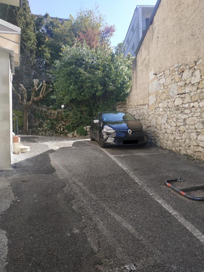 Joli Studio Calme Parking Proche Thermes Et Centre Aix-les-Bains Eksteriør bilde